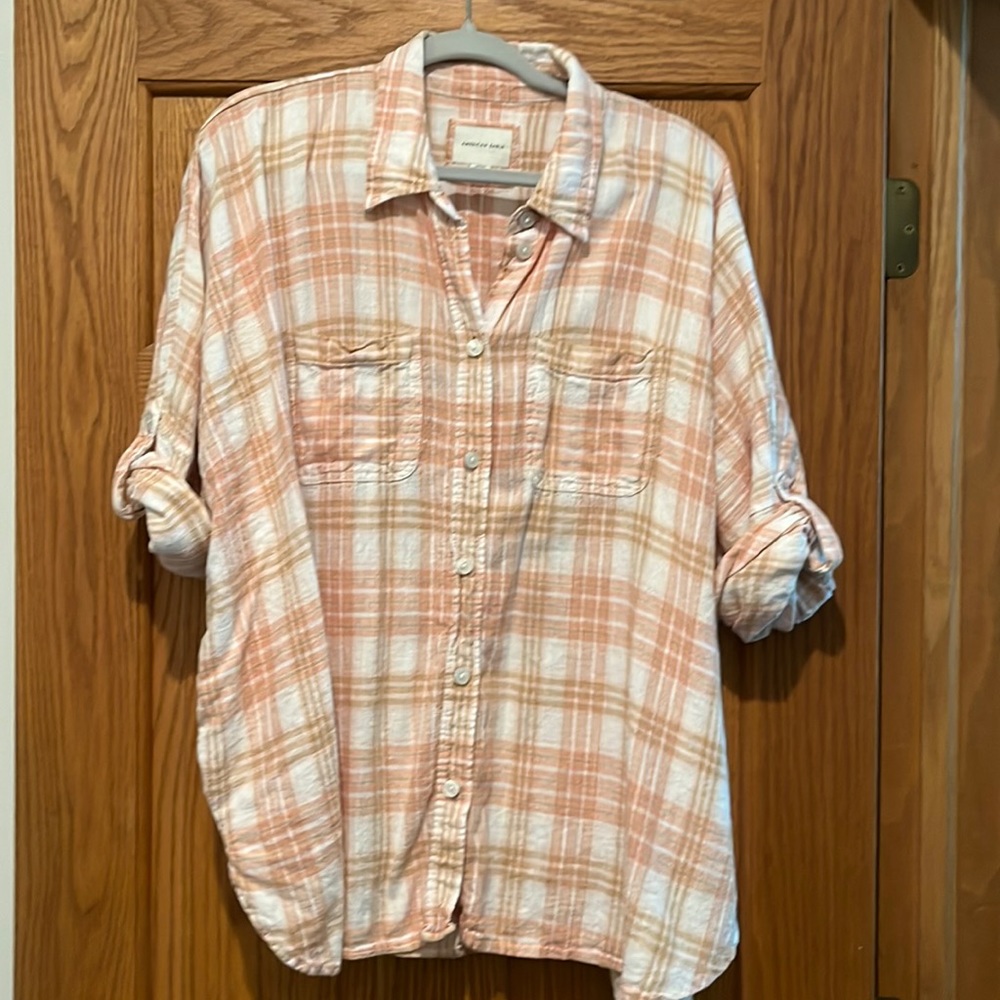 Women’s American Eagle Oversized Button Up